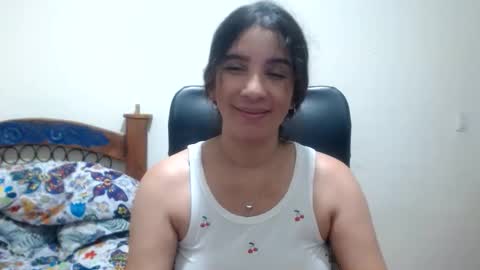Snapshot of sandra_rosse chatting on 06-10-26, 08:35 sandra_rosse online show from 06-10-26, 08:35