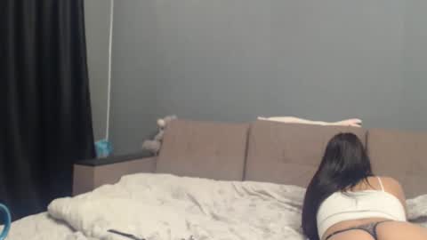 sandra_smith3007 online show from 09-10-25, 08:14