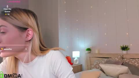 sandraa_anderson online show from 11-20-25, 12:33