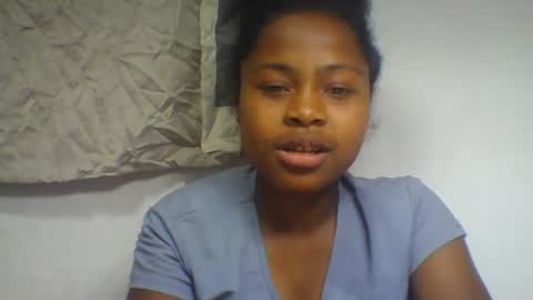 sandraalyd online show from 07-17-26, 08:54