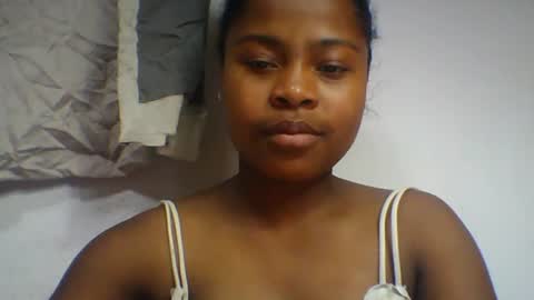sandraalyd online show from 07-28-26, 07:04