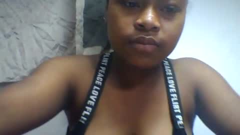 sandraalyd online show from 07-30-26, 05:17