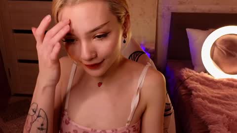 Snapshot of sandraboyl chatting on 01-05-25, 07:07 Sandy online show from 01-05-25, 07:07