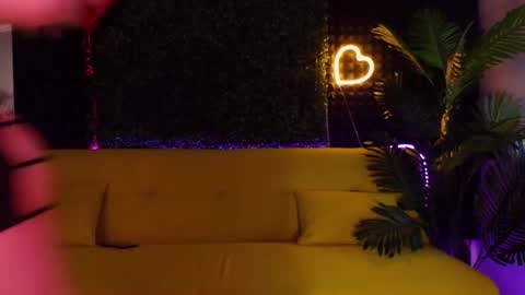 Snapshot of sandraboyl chatting on 03-02-25, 11:18 Sandy online show from 03-02-25, 11:18