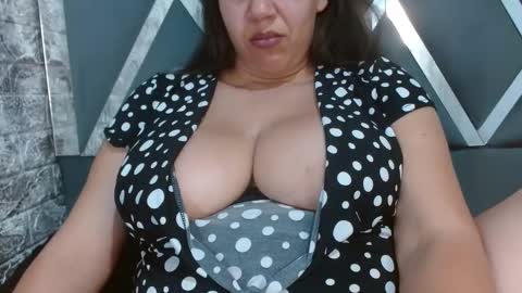 sandraclarkx69 online show from 02-09-25, 02:29