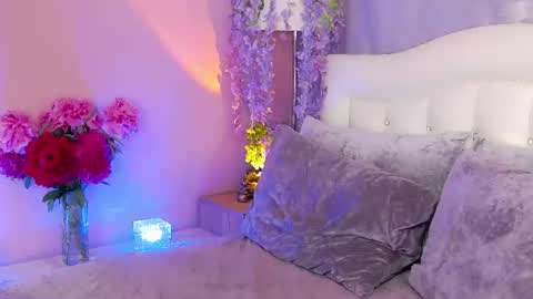 Snapshot of sandrami__ chatting on 06-27-26, 09:58 Sandra online show from 06-27-26, 09:58