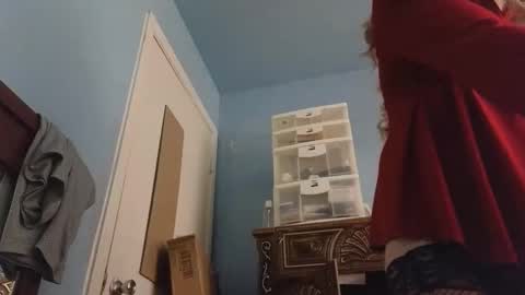 Sandra online show from 01-09-25, 01:39