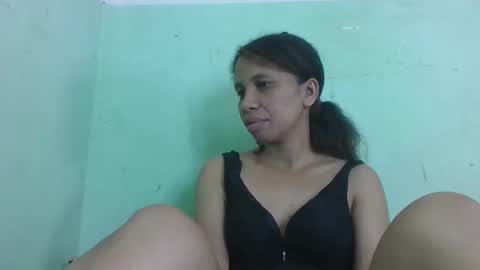 sandrinah788632 online show from 05-16-26, 07:05