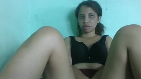 sandrinah788632 online show from 05-31-26, 06:09
