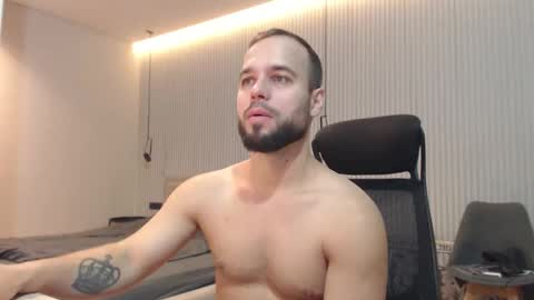 DeAlex online show from 11-14-25, 11:42