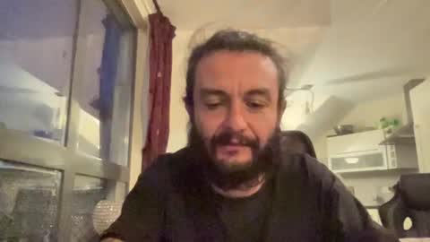 Sandro Andersom online show from 12-30-24, 05:02