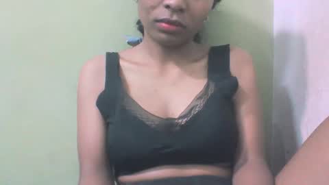 sandy735579 online show from 03-16-26, 05:50