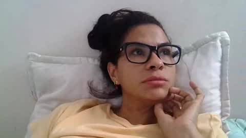 Snapshot of sandycrus112021 chatting on 02-24-25, 04:04 sandycrus112021 online show from 02-24-25, 04:04