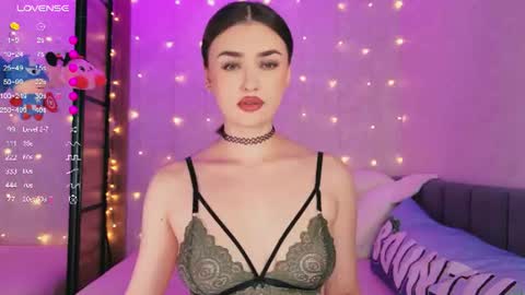 Sandy online show from 07-28-26, 12:23