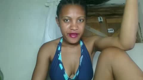 sanelie09 online show from 11-12-25, 09:21