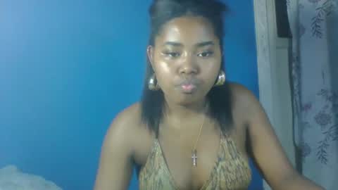 saniazzhh online show from 03-05-26, 08:38