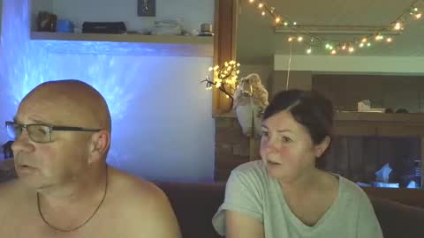 sanroom online show from 11-13-25, 03:22