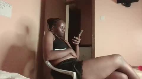 santalicious online show from 04-18-26, 07:58