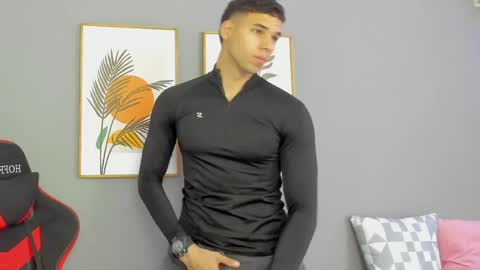 Maximo Santana online show from 05-27-26, 05:10