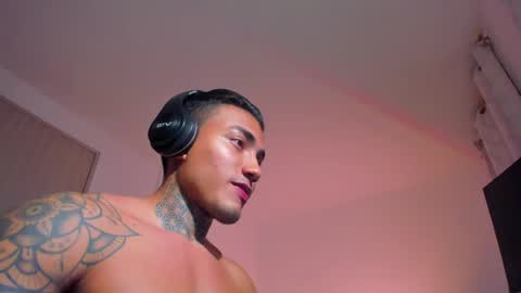 Santi Ferrer online show from 05-28-26, 02:53