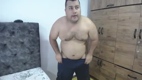 Snapshot of santi_hothot chatting on 09-22-25, 07:05 Santiago online show from 09-22-25, 07:05