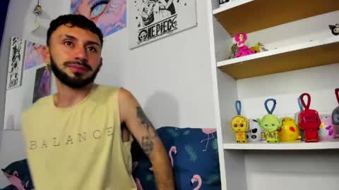 Snapshot of santi_mateo chatting on 05-17-26, 01:03 Santi online show from 05-17-26, 01:03