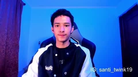 santi_twink19 online show from 12-21-24, 09:44