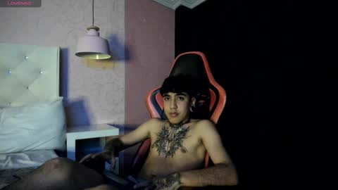 SantiAbader online show from 11-07-25, 05:40