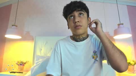 SantiAbader online show from 11-27-25, 12:18