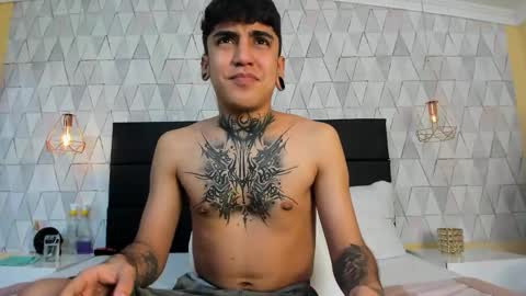 SantiAbader online show from 12-14-25, 12:32