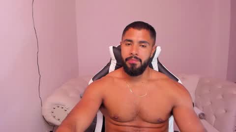 santiago_huntt online show from 02-18-25, 01:10