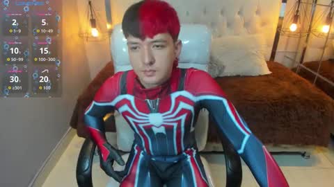 SANTIAGO  online show from 03-07-26, 10:40