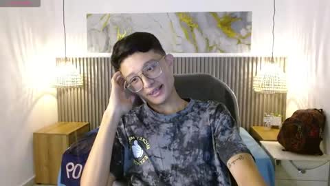 santiago_russo18 online show from 02-04-26, 12:33