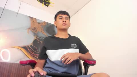 santiagocool online show from 04-18-26, 12:31