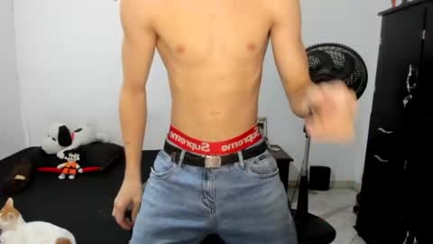 Snapshot of santiceballo chatting on 08-04-26, 12:08 Julius Novachrono online show from 08-04-26, 12:08