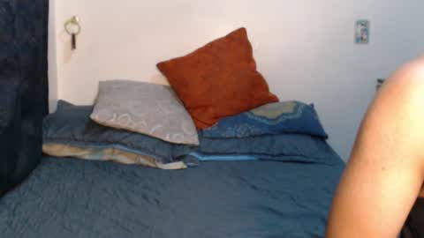 santiexxx online show from 11-25-25, 02:33