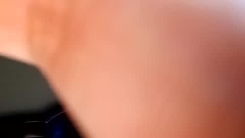 Santiago online show from 10-20-25, 04:46