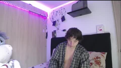 Santii online show from 03-19-26, 12:09