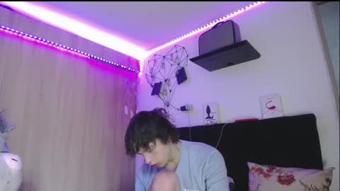 Santii online show from 03-28-26, 12:27