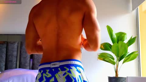 Santiago Seans online show from 01-19-26, 02:32