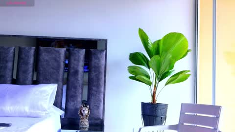 Santiago Seans online show from 03-04-26, 03:18