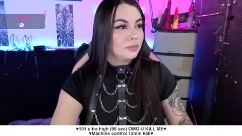 Liah Santos online show from 11-13-25, 03:11