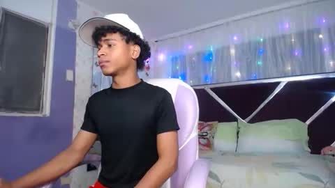 santy online show from 04-15-26, 12:45