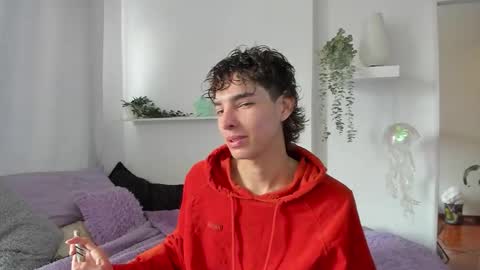 kitty online show from 01-15-26, 05:49