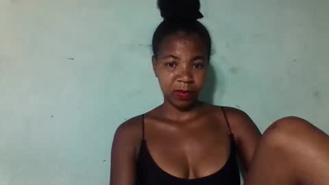 sanyah0123 online show from 11-18-25, 01:48