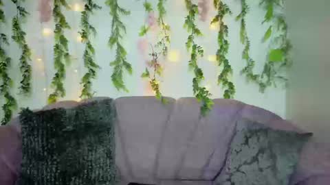 saorisworld online show from 09-18-25, 12:01