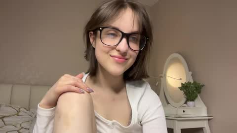 Anny online show from 04-03-26, 10:52