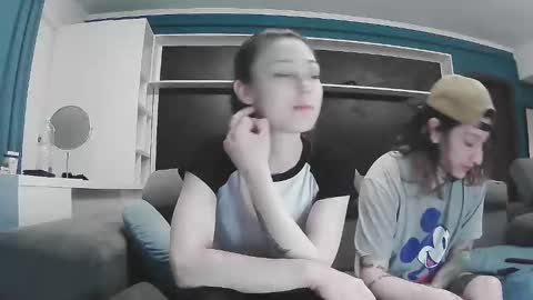Snapshot of sapphirevelvet chatting on 05-02-26, 11:32 sapphirevelvet online show from 05-02-26, 11:32