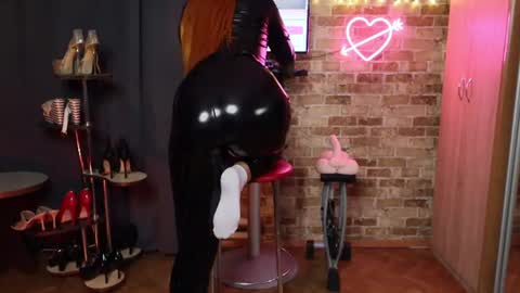 Snapshot of sara__foxy chatting on 07-22-26, 02:58 sara foxy online show from 07-22-26, 02:58