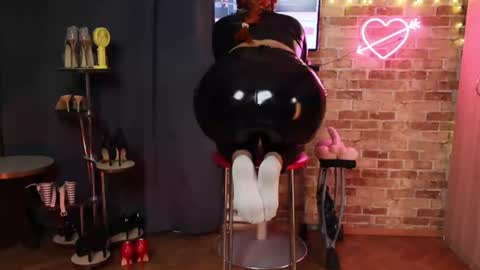 Snapshot of sara__foxy chatting on 07-25-26, 03:04 sara foxy online show from 07-25-26, 03:04